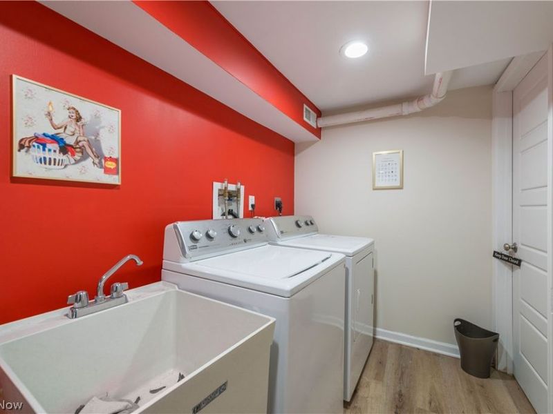 1338 W 69th Street , Cleveland, OH 44102 Photo 38