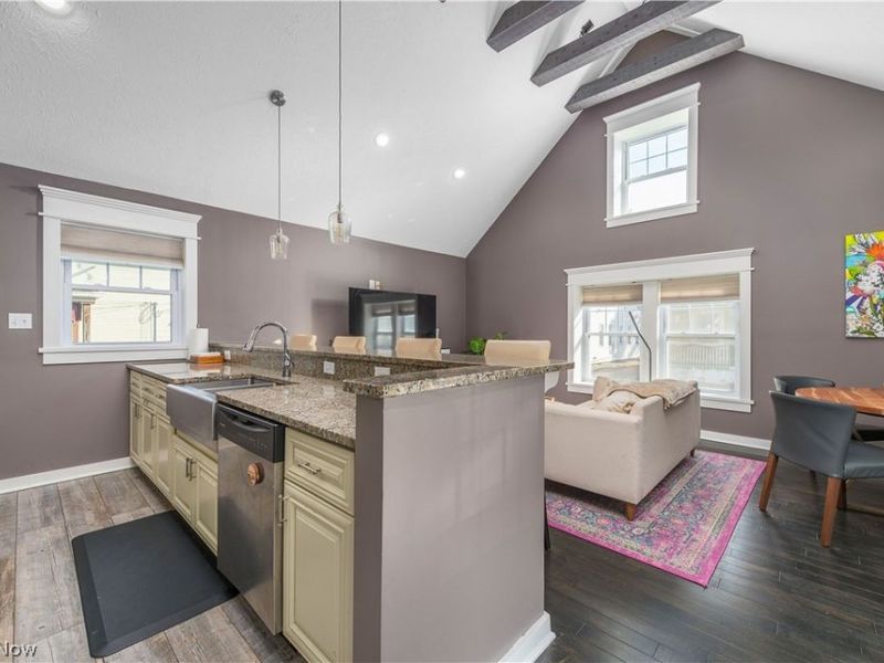 1338 W 69th Street , Cleveland, OH 44102 Photo 6