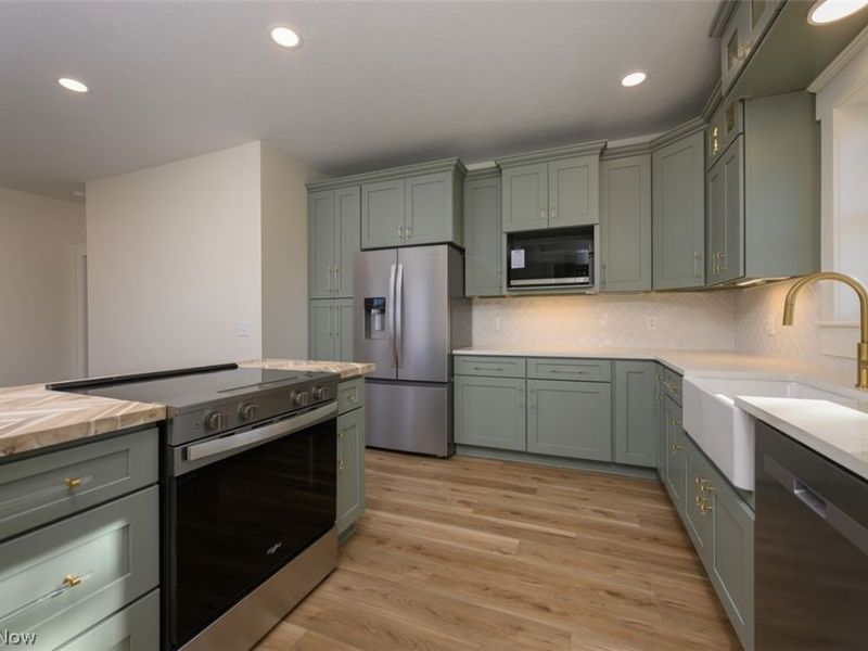 131 23rd Street SE, Massillon, OH 44646 Photo 11