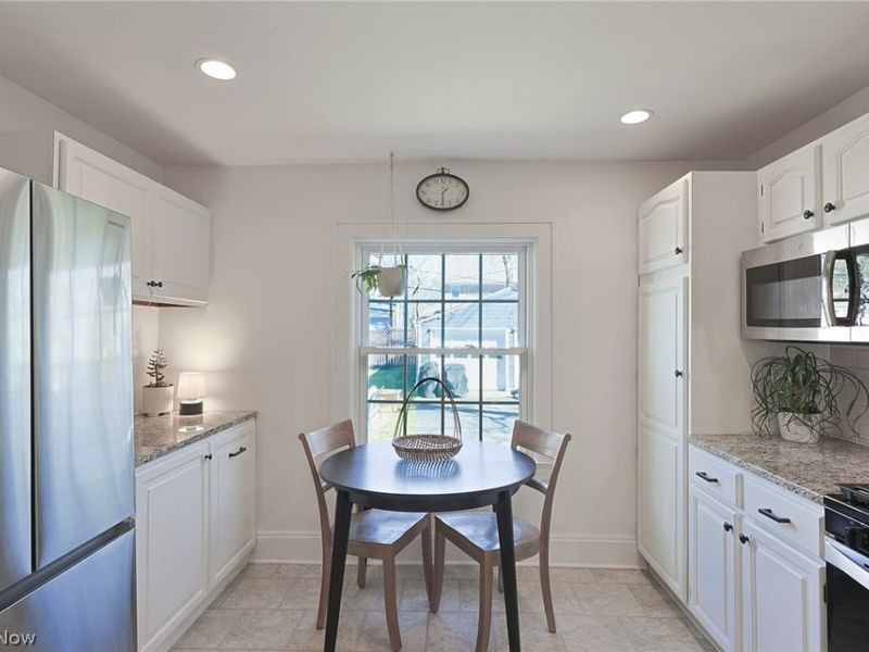 2217 Kerrwood Road , Cleveland Heights, OH 44118 Photo 12