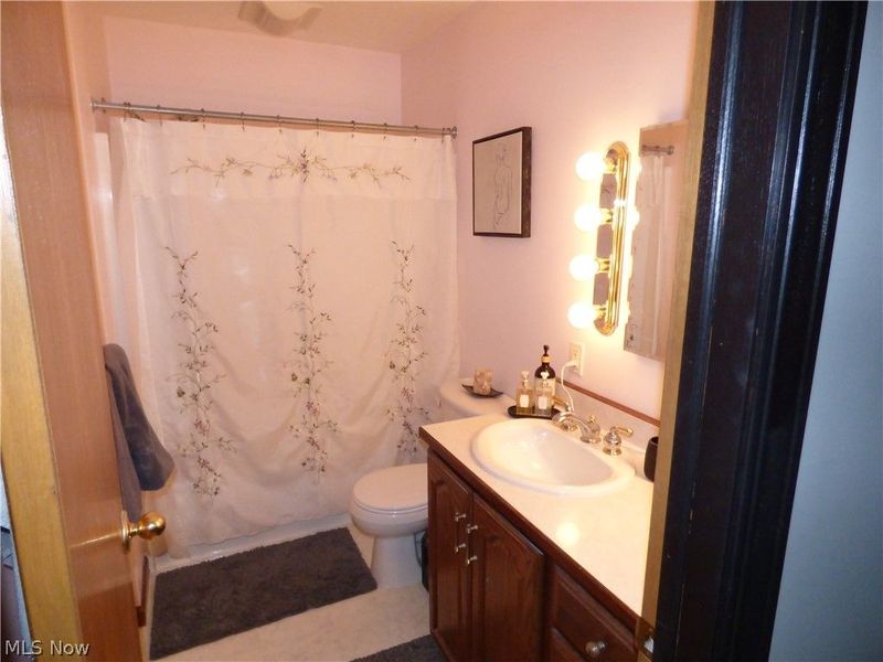 850 Vienna Avenue , Niles, OH 44446 Photo 12