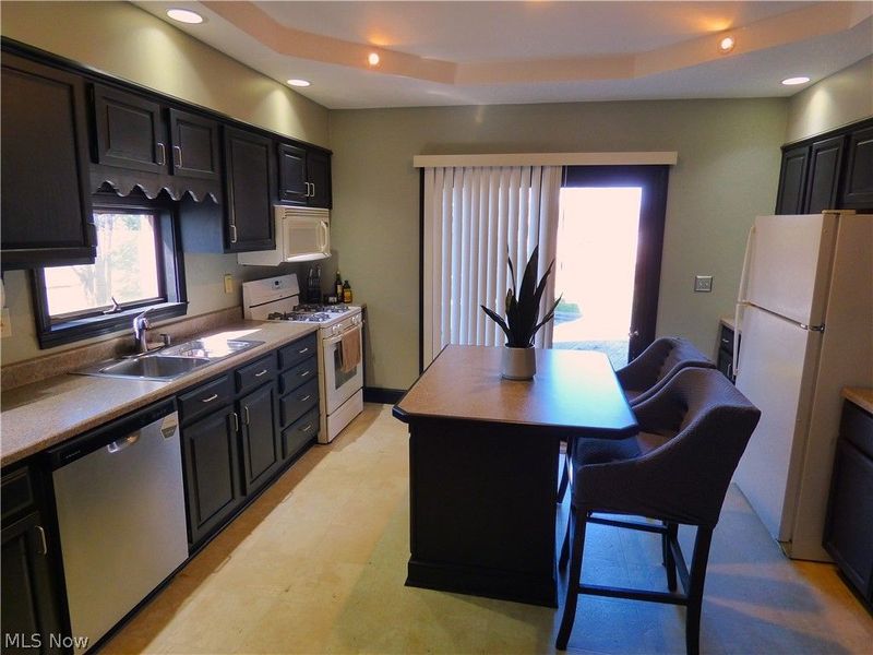 850 Vienna Avenue , Niles, OH 44446 Photo 2