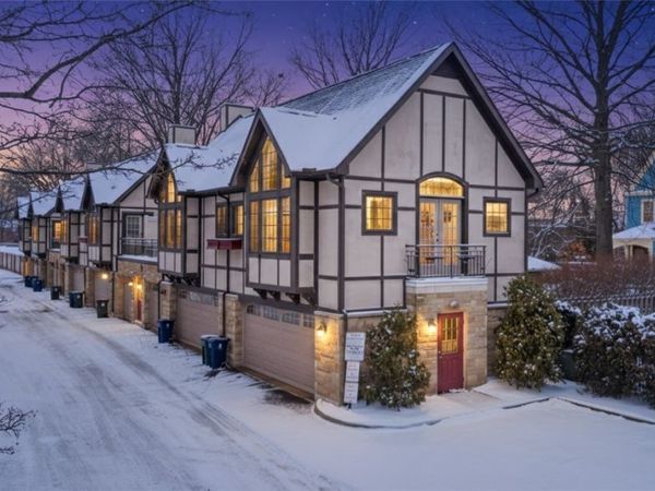 2425 Derbyshire Court , Unit B4-C, Cleveland Heights, OH 44106