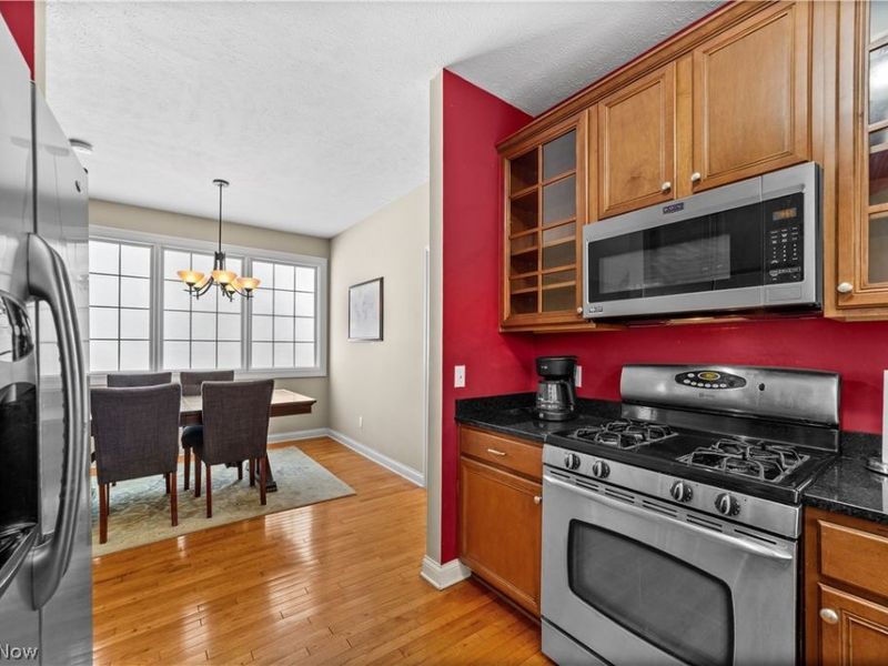 2425 Derbyshire Court , Unit B4-C, Cleveland Heights, OH 44106 Photo 15