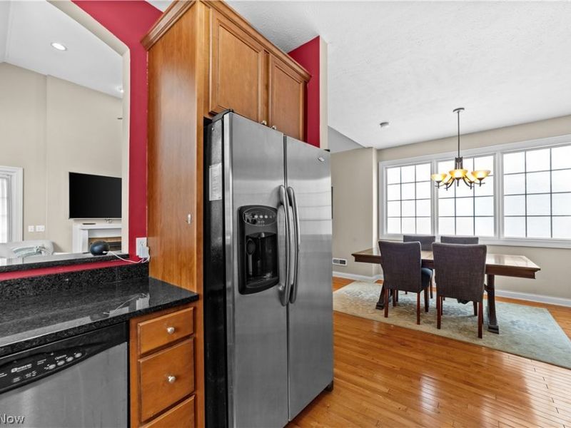 2425 Derbyshire Court , Unit B4-C, Cleveland Heights, OH 44106 Photo 16