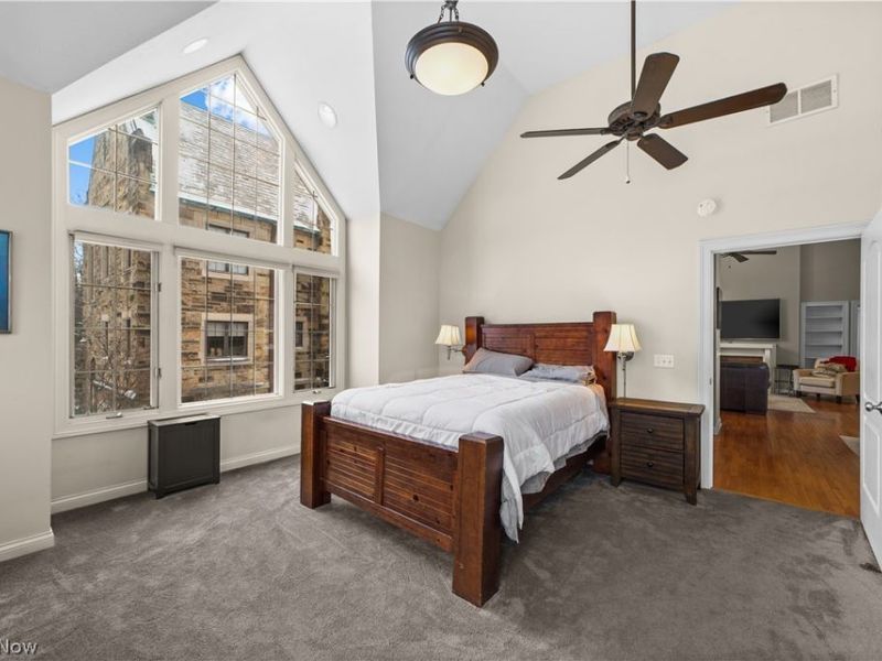 2425 Derbyshire Court , Unit B4-C, Cleveland Heights, OH 44106 Photo 19