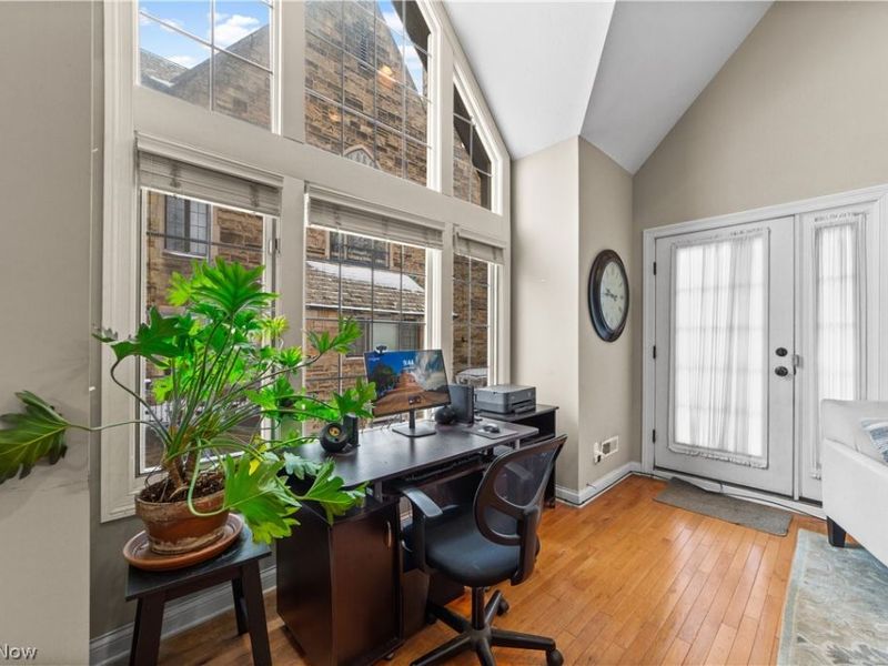 2425 Derbyshire Court , Unit B4-C, Cleveland Heights, OH 44106 Photo 6