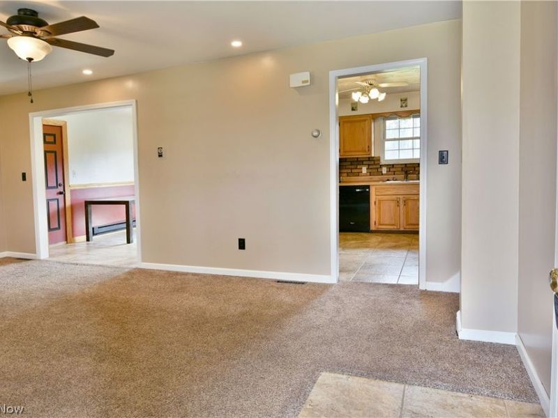 6883 Palmyra Road SW, Warren, OH 44481 Photo 13