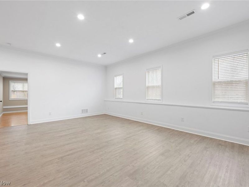 2640 Lost Nation Road , Willoughby, OH 44094 Photo 22