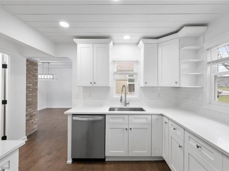 2640 Lost Nation Road , Willoughby, OH 44094 Photo 6