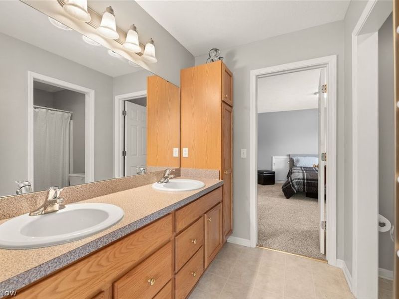 33958 Crown Colony Drive , Avon, OH 44011 Photo 31