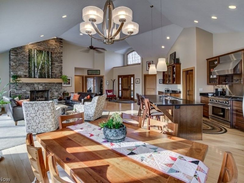 2832 State Route 82 , Aurora, OH 44202 Photo 10