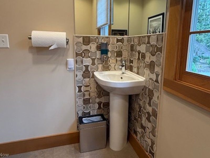 2832 State Route 82 , Aurora, OH 44202 Photo 34