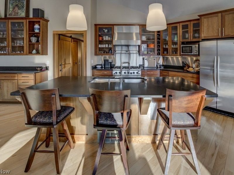 2832 State Route 82 , Aurora, OH 44202 Photo 7