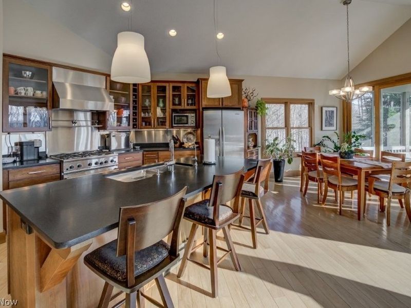 2832 State Route 82 , Aurora, OH 44202 Photo 9