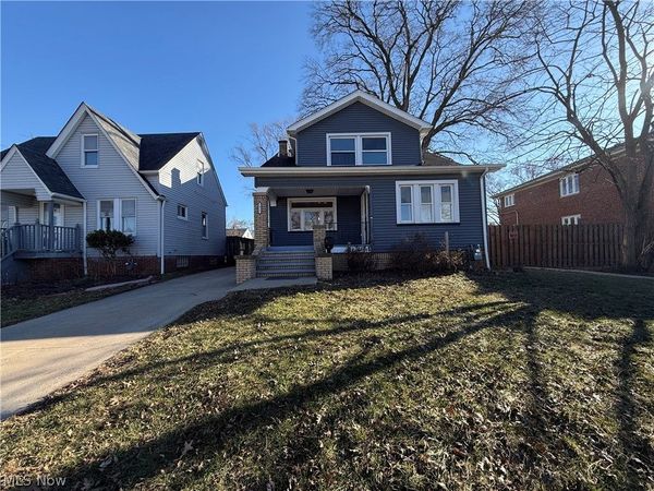 5815 Warwick Drive , Parma, OH 44129