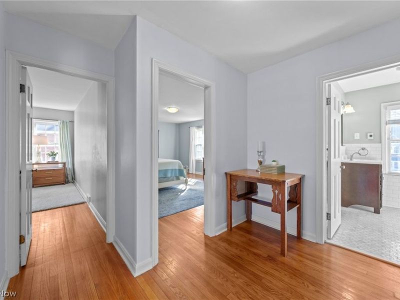 3715 Sutherland Road , Shaker Heights, OH 44122 Photo 16