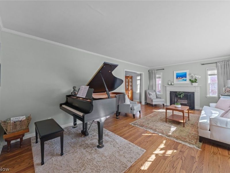 3715 Sutherland Road , Shaker Heights, OH 44122 Photo 5