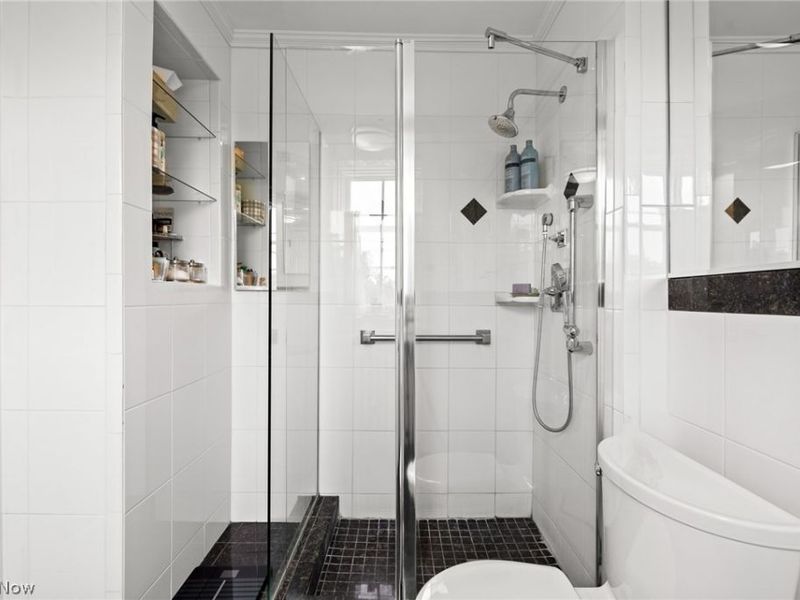 13415 Shaker Boulevard , Unit 12K3, Cleveland, OH 44120 Photo 17