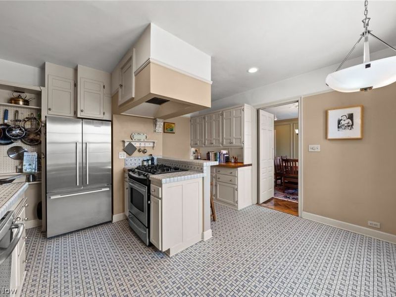 13415 Shaker Boulevard , Unit 12K3, Cleveland, OH 44120 Photo 27