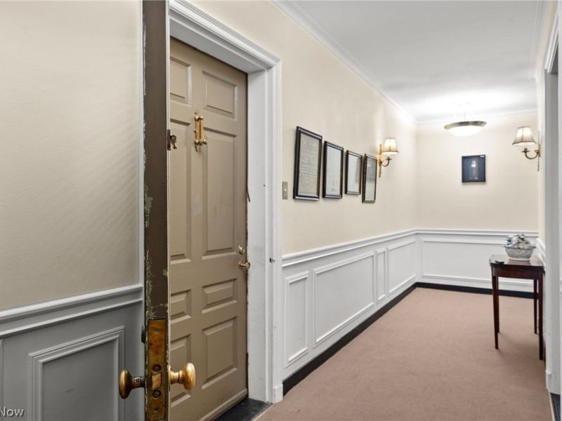 13415 Shaker Boulevard , Unit 12K3, Cleveland, OH 44120 Photo 3