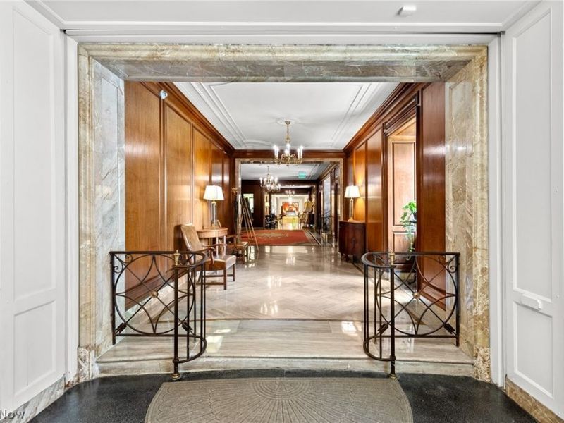 13415 Shaker Boulevard , Unit 12K3, Cleveland, OH 44120 Photo 42