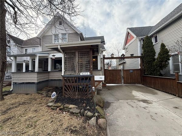 4312 Warner Road , Cleveland, OH 44105