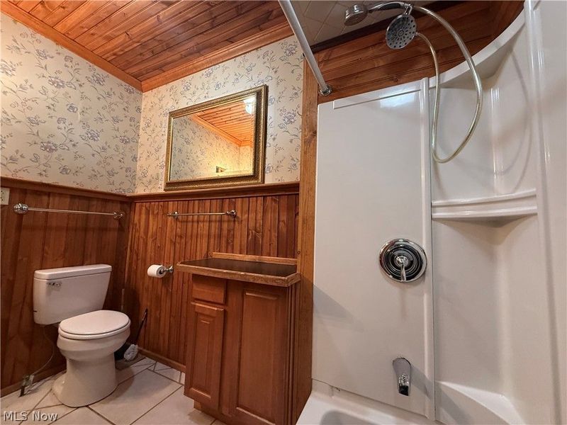 4312 Warner Road , Cleveland, OH 44105 Photo 17