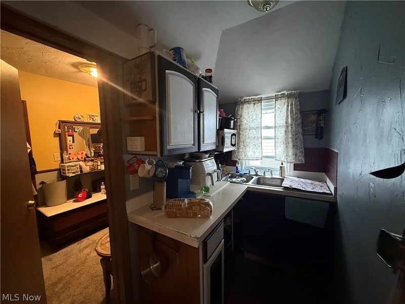 4312 Warner Road , Cleveland, OH 44105 Photo 25