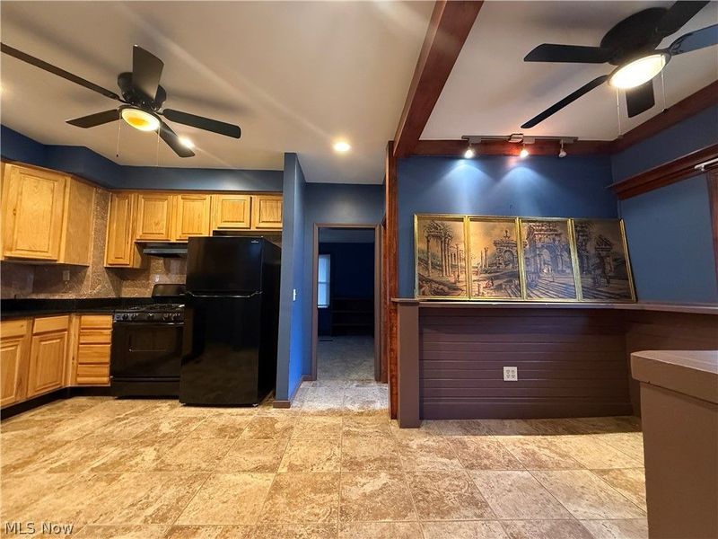 4312 Warner Road , Cleveland, OH 44105 Photo 9