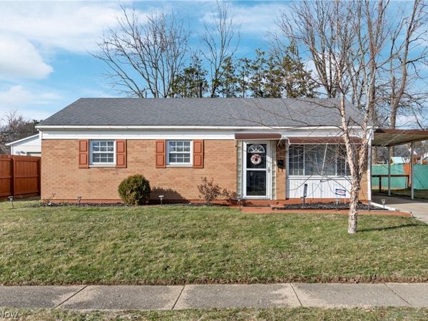 2317 40th Street NE, Canton, OH 44705