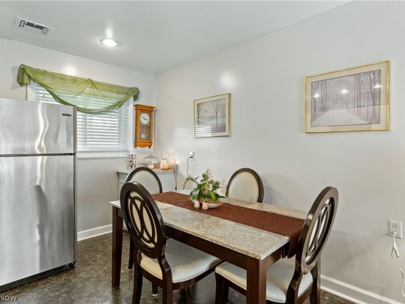 2317 40th Street NE, Canton, OH 44705 Photo 14