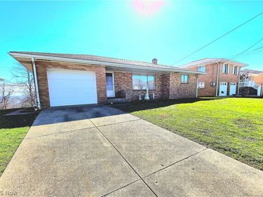 116 Benita Drive, Mingo Junction, OH 43938