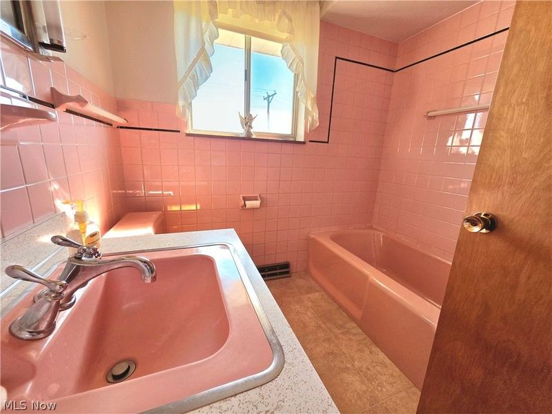 116 Benita Drive, Mingo Junction, OH 43938 Photo 11