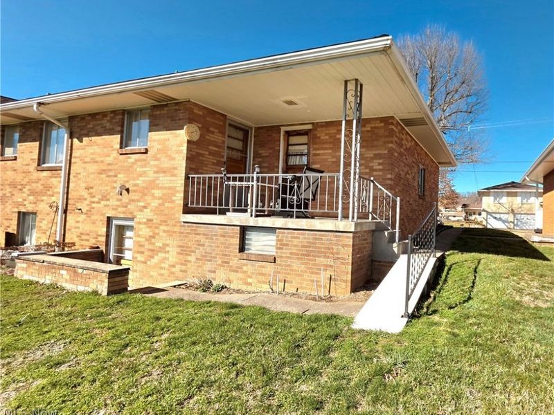 116 Benita Drive, Mingo Junction, OH 43938 Photo 5