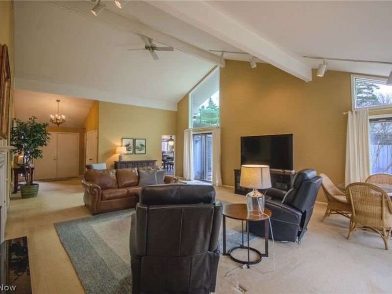 520-18 Willow Circle , Aurora, OH 44202 Photo 15