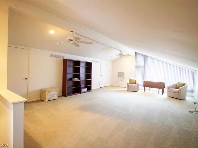 520-18 Willow Circle , Aurora, OH 44202 Photo 29