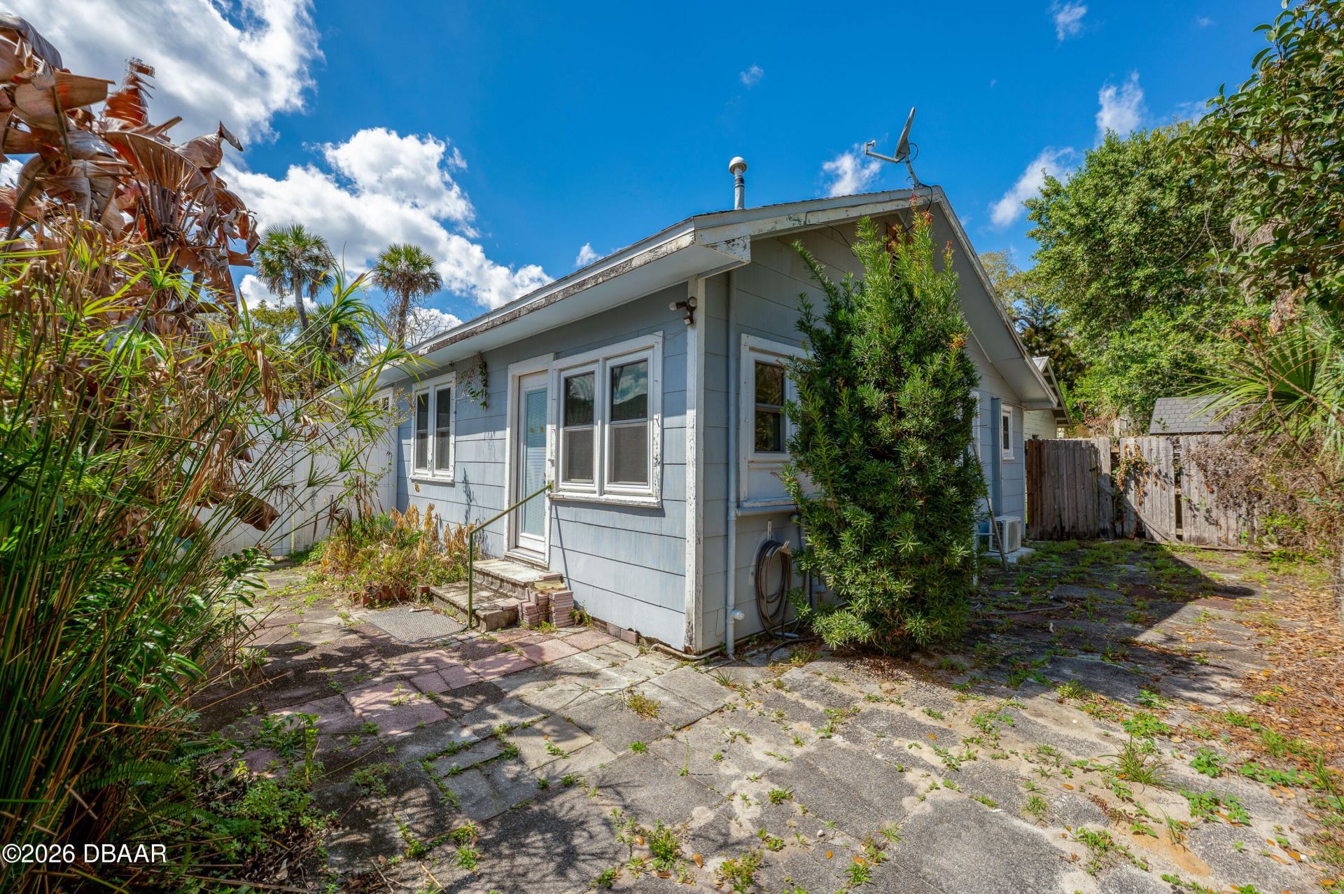 715 Neal Street, New Smyrna Beach, FL 32168 Photo