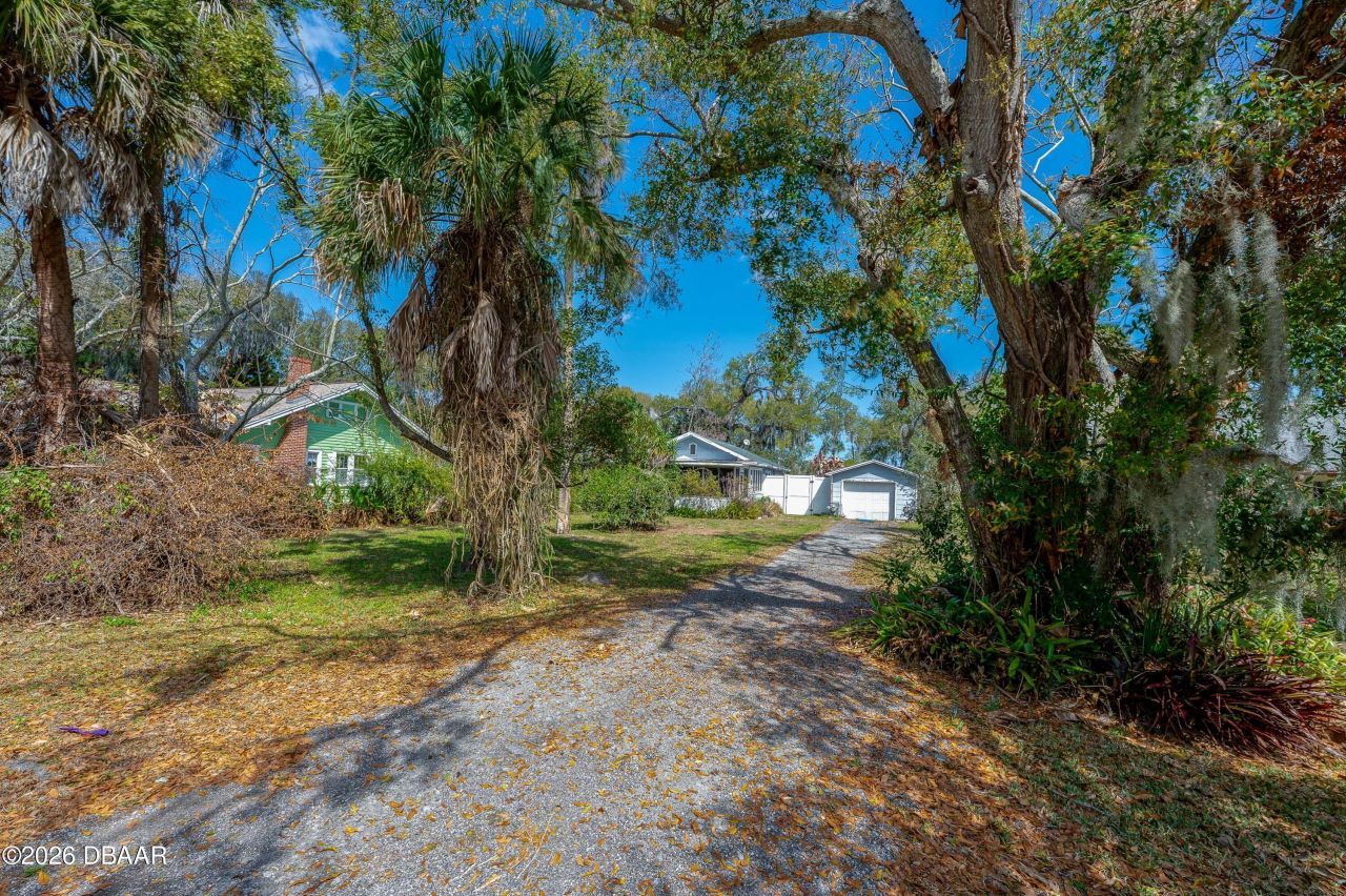 715 Neal Street, New Smyrna Beach, FL 32168 Photo