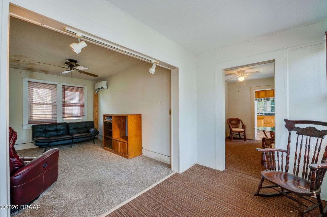 715 Neal Street, New Smyrna Beach, FL 32168 Photo