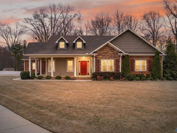 175 Glenview Drive, Albertville, AL 35950