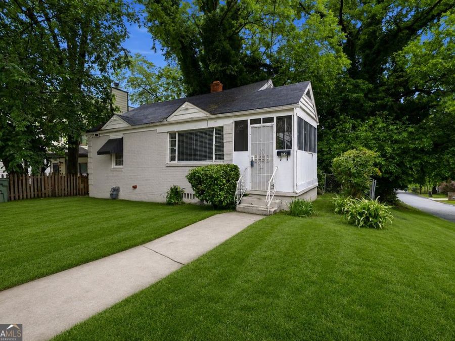 Property Image 4