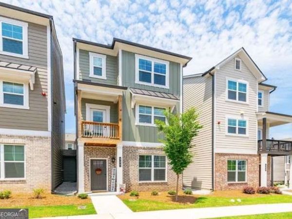 324 Hayden Circle, Woodstock, GA 30189