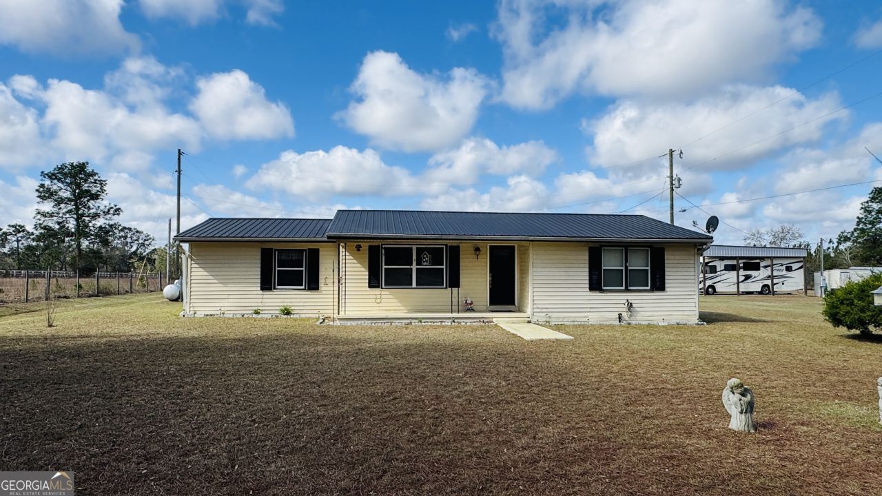 747 Ralph Perry Circle, Collins, GA 30421 Main Photo