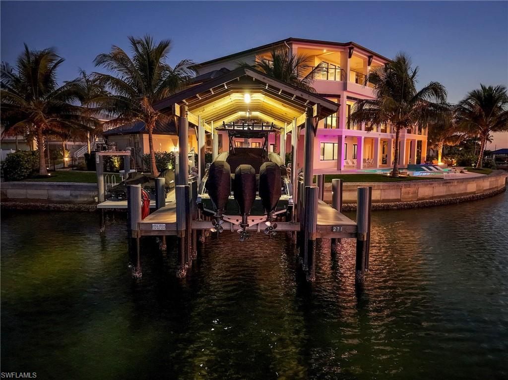 271 3rd St W, Bonita Springs, FL 34134 Photo