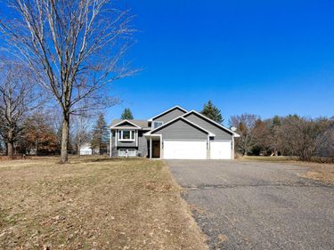 9041 168th Avenue NW, Ramsey, MN 55303