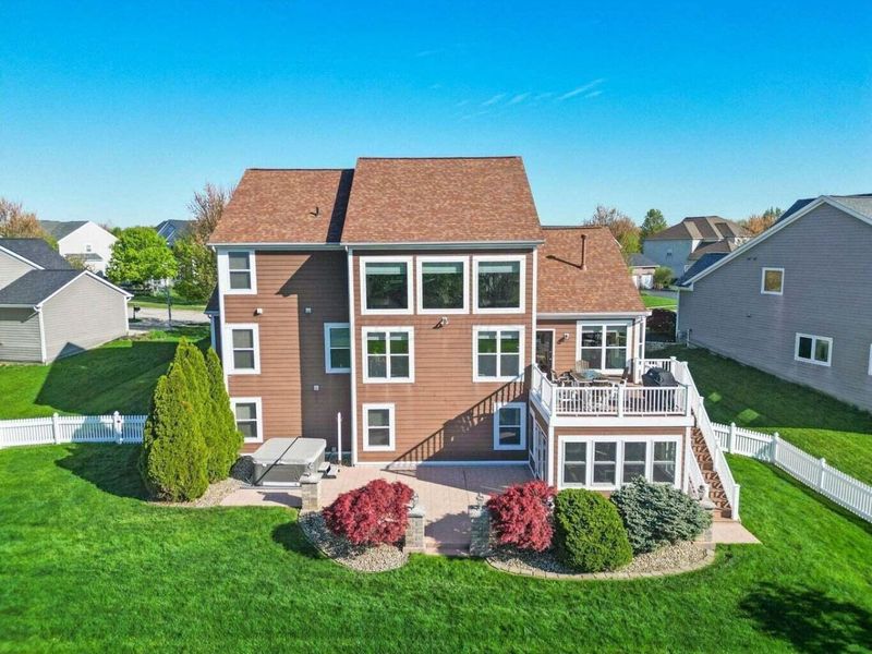 3311 Mccammon Estates Drive , Lewis Center, OH 43035 Photo 4