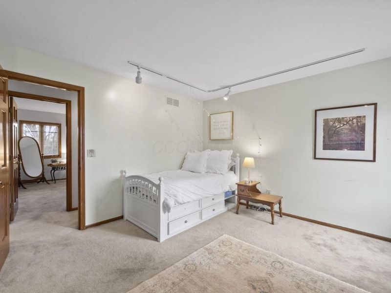 192 Sassafras Way , Westerville, OH 43081 Photo 30