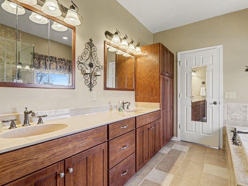 1855 Spring Valley Road , London, OH 43140 Photo 20