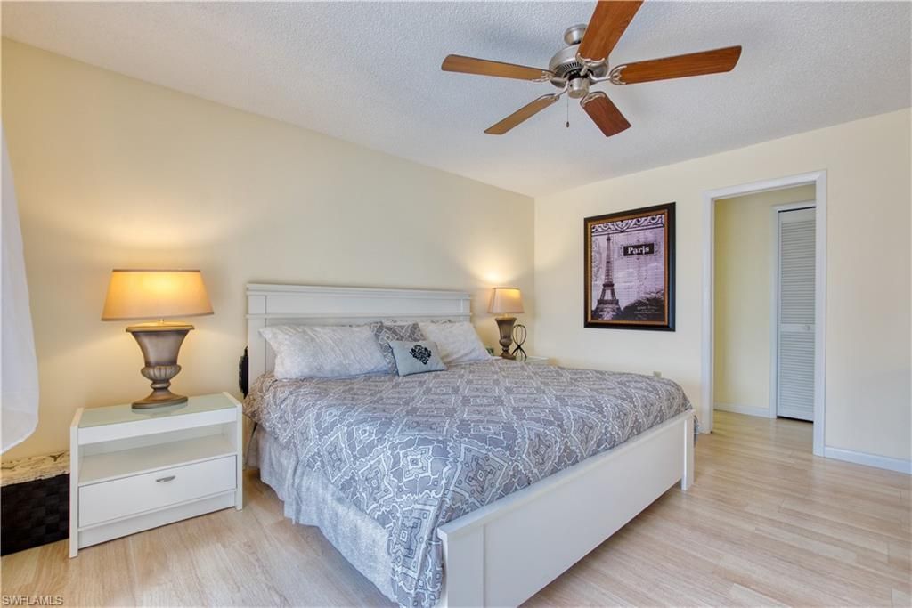 318 SE 33rd Ter , Cape Coral, FL 33904 Photo